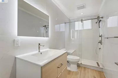 5850 Lalor Dr, San Jose, CA 95123 - Photo 37