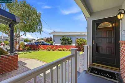 2571 Francis Dr, Pinole, CA 94564 - Photo 3