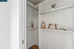 2571 Francis Dr, Pinole, CA 94564 - Photo 17