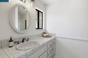 2571 Francis Dr, Pinole, CA 94564 - Photo 27