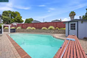 2571 Francis Dr, Pinole, CA 94564 - Photo 35