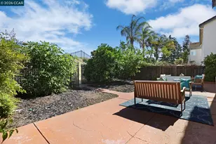 5568 Brook Falls Ct, Stockton, CA 95219 - Photo 41