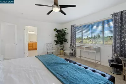 5568 Brook Falls Ct, Stockton, CA 95219 - Photo 25