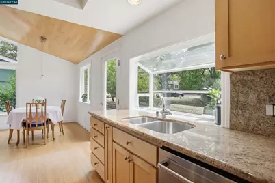 2450 San Miguel Dr, Walnut Creek, CA 94596 - Photo 13