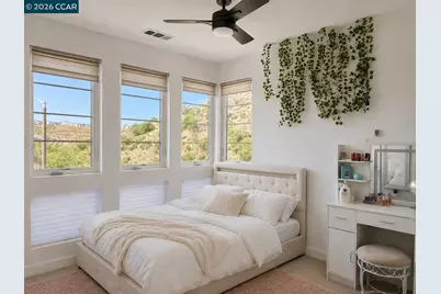 27151 Backdrop Lane, Valencia (santa Clarita), CA 91381 - Photo 15