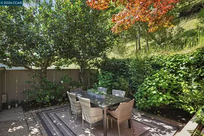 106 Brookline Street, Moraga, CA 94556 - Photo 39