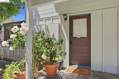 820 Delaware St, Berkeley, CA 94710 - Photo 25
