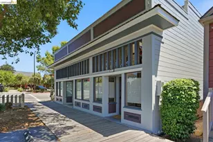 820 Delaware St, Berkeley, CA 94710 - Photo 1