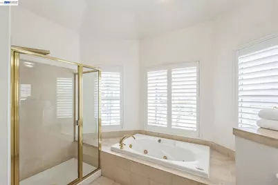 215 Majorca Dr, San Ramon, CA 94582 - Photo 31