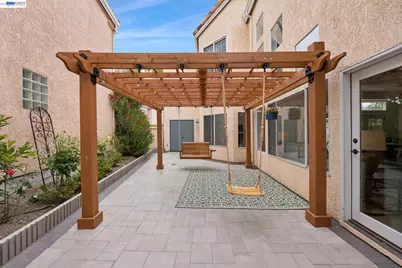 215 Majorca Dr, San Ramon, CA 94582 - Photo 47