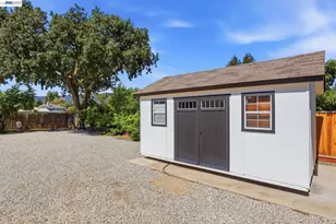 753 Sycamore Rd, Pleasanton, CA 94566 - Photo 39