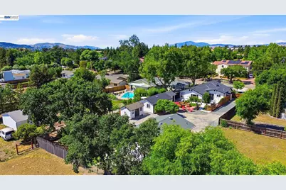753 Sycamore Rd, Pleasanton, CA 94566 - Photo 53