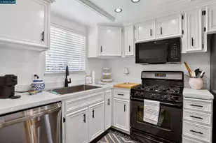 1812 Wildbrook Ct, Concord, CA 94521 - Photo 17