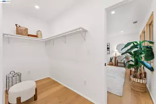 546 Weldon Ave, Oakland, CA 94610 - Photo 25