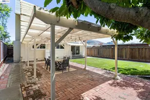 156 Mecartney Rd, Alameda, CA 94502 - Photo 49