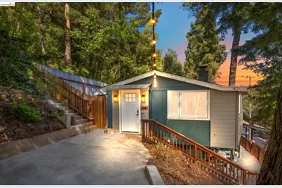 2647 Monterey Blvd, Oakland, CA 94602 - Photo 1