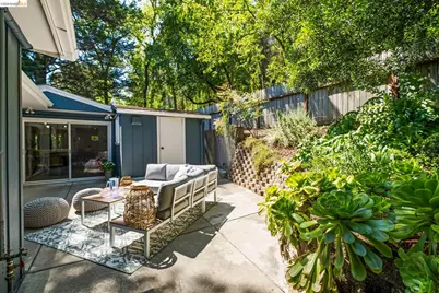 2647 Monterey Blvd, Oakland, CA 94602 - Photo 39