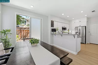 769 Plantation Ln, Hayward, CA 94544 - Photo 17