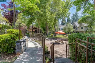 246 Canyon Woods Way, San Ramon, CA 94582 - Photo 79
