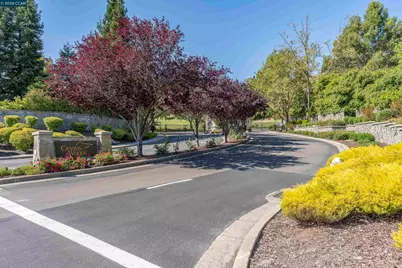 246 Canyon Woods Way #C, San Ramon, CA 94582 - Photo 7