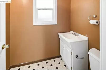 19609 Fern Way, Castro Valley, CA 94546 - Photo 47