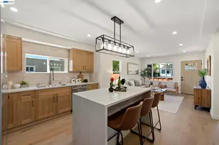 30806 Vallejo St, Union City, CA 94587 - Photo 7