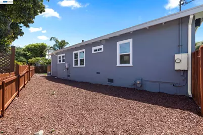 30806 Vallejo St, Union City, CA 94587 - Photo 53