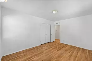 15138 Hiawatha St, Los Angeles, CA 91345 - Photo 33