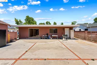 15138 Hiawatha St, Los Angeles, CA 91345 - Photo 41