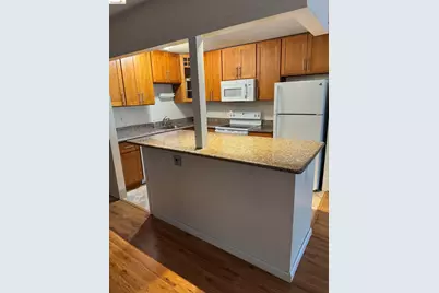 555 Pierce St #536, Albany, CA 94706 - Photo 3