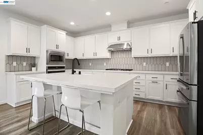 4323 Lennox Ln, Tracy, CA 95377 - Photo 9