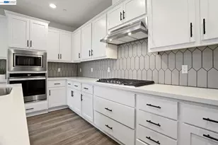 4323 Lennox Ln, Tracy, CA 95377 - Photo 13