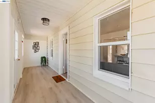 2720 Short St, Oakland, CA 94619 - Photo 7