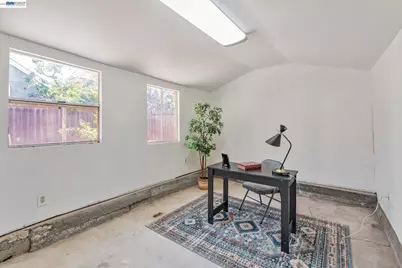 2720 Short St, Oakland, CA 94619 - Photo 25
