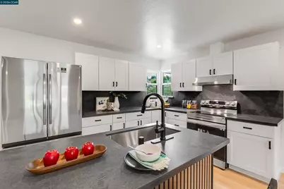 4910 Sweetwood Drive, Richmond, CA 94803 - Photo 15