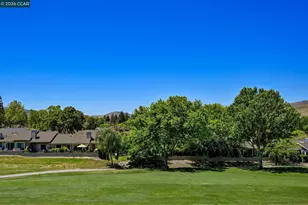 583 Rolling Hills Ln, Danville, CA 94526 - Photo 29