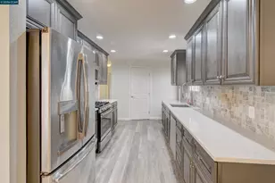 2287 Dalis Dr, Concord, CA 94520 - Photo 17