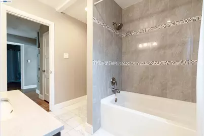 21835 Redwood Rd, Castro Valley, CA 94546 - Photo 11