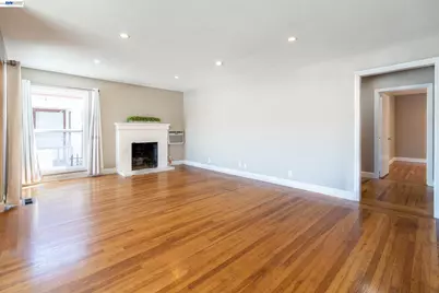 21835 Redwood Rd, Castro Valley, CA 94546 - Photo 5