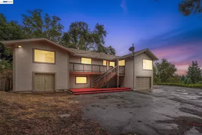 23762 Hutchinson Rd, Los Gatos, CA 95033 - Photo 25