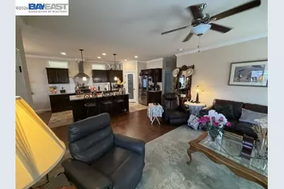 3263 Vineyard Ave #207, Pleasanton, CA 94566 - Photo 11
