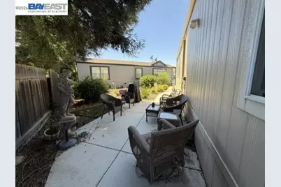 3263 Vineyard Ave #207, Pleasanton, CA 94566 - Photo 31