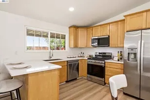 27409 Capri Ave, Hayward, CA 94545 - Photo 13