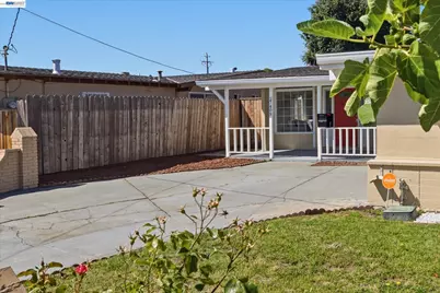 27409 Capri Ave, Hayward, CA 94545 - Photo 3