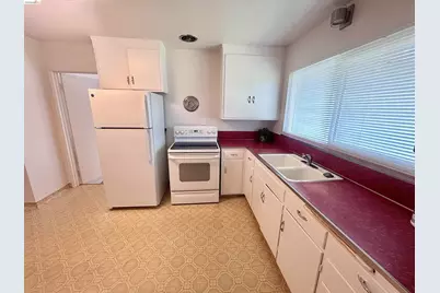 629 Everett St, El Cerrito, CA 94530 - Photo 9