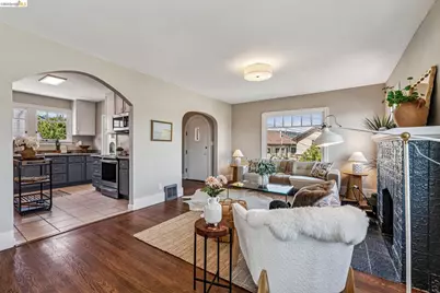 2633 22nd Ave, Oakland, CA 94606 - Photo 11