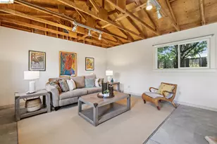2817 Stanton St, Berkeley, CA 94702 - Photo 51