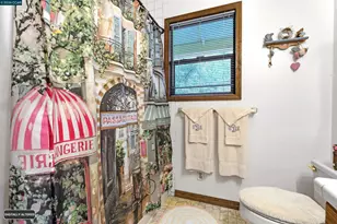 407 Country Club Ln, Napa, CA 94558 - Photo 49