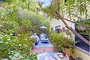 407 Country Club Ln, Napa, CA 94558 - Photo 7