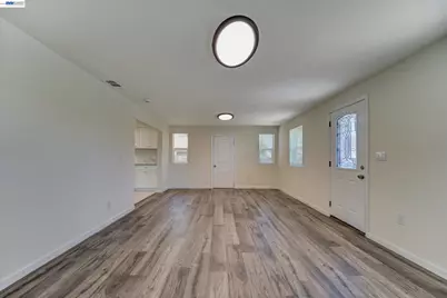 6225 Harmon Ave, Oakland, CA 94621 - Photo 7